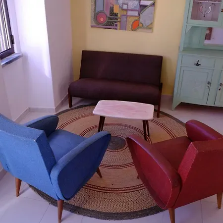 An Out Of Time Near The Beach In Sao Bernardino * Atouguia Da Baleia