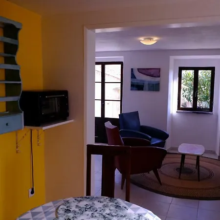 An Out Of Time Near The Beach In Sao Bernardino * Atouguia Da Baleia